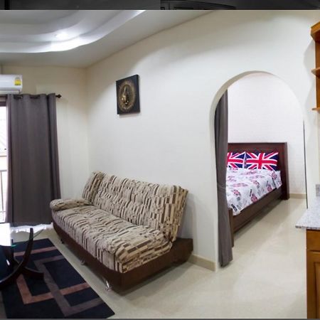 Junior Apartment Pattaya Exterior foto